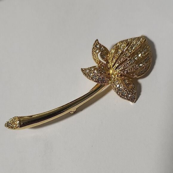 Napier Jewelry - Vtg Napier Gold-Tone Rhinestone Rose Bloom Flower Fashion Jewelry Brooch Pin